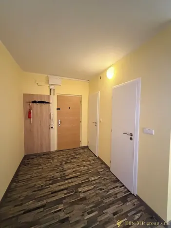 Pronájem bytu 2+1, Hradec Králové, třída Edvarda Beneše, 76 m2