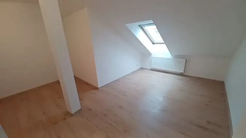 Pronájem bytu 2+kk, Plzeň, Bělohorská, 57 m2