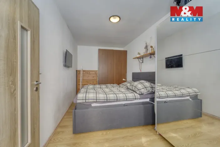 Prodej rodinného domu, Bavoryně, 127 m2
