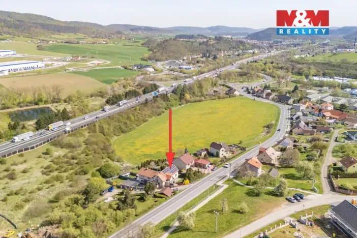 Prodej rodinného domu, Bavoryně, 127 m2