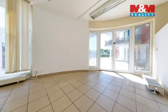 Prodej obchodního prostoru, Písek - Pražské Předměstí, Čechova, 53 m2