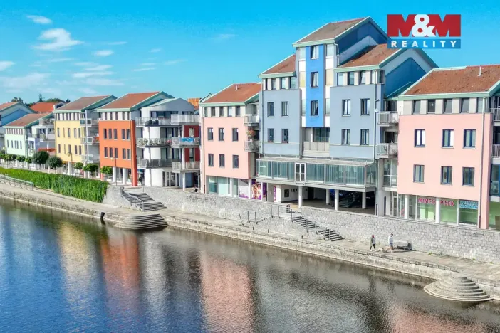 Prodej obchodního prostoru, Písek - Pražské Předměstí, Čechova, 53 m2