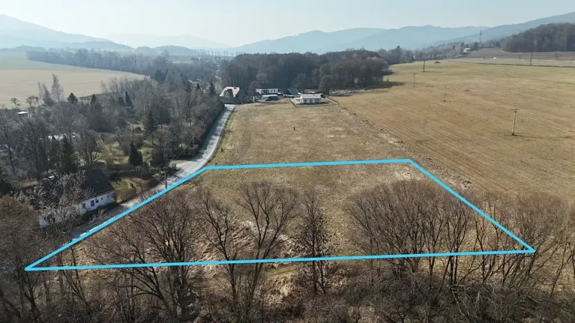 Prodej pozemku pro bydlení, Hradec-Nová Ves, 4816 m2