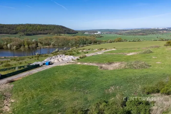 Prodej pozemku pro bydlení, Lužice, 1215 m2