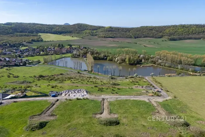 Prodej pozemku pro bydlení, Lužice, 1002 m2