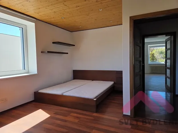 Pronájem rodinného domu, Řevnice, Třebáňská, 360 m2
