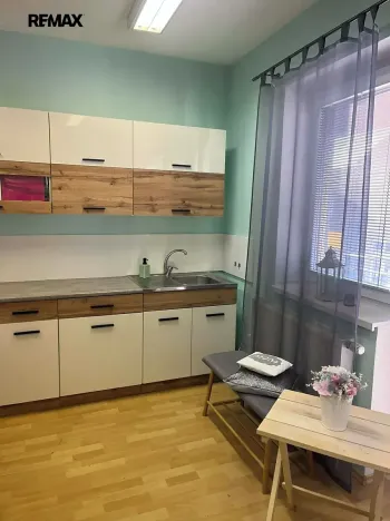 Pronájem kanceláře, Kyjov, Jungmannova, 26 m2