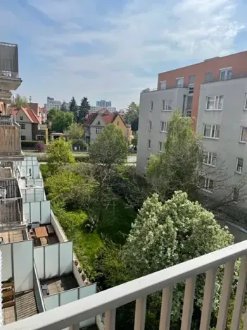 Pronájem bytu 1+kk, Praha, Počernická, 35 m2