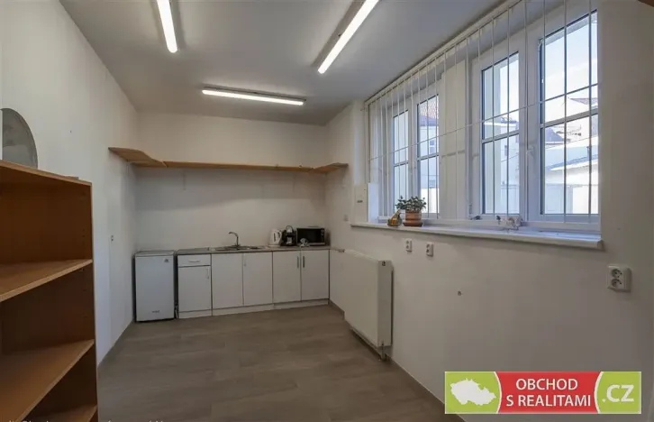 Pronájem obchodního prostoru, Říčany, 17. listopadu, 61 m2