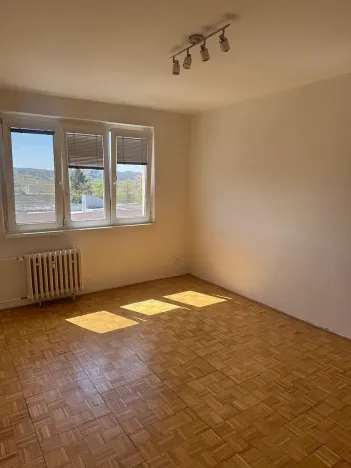 Pronájem bytu 1+1, Praha - Záběhlice, Zvonková, 36 m2