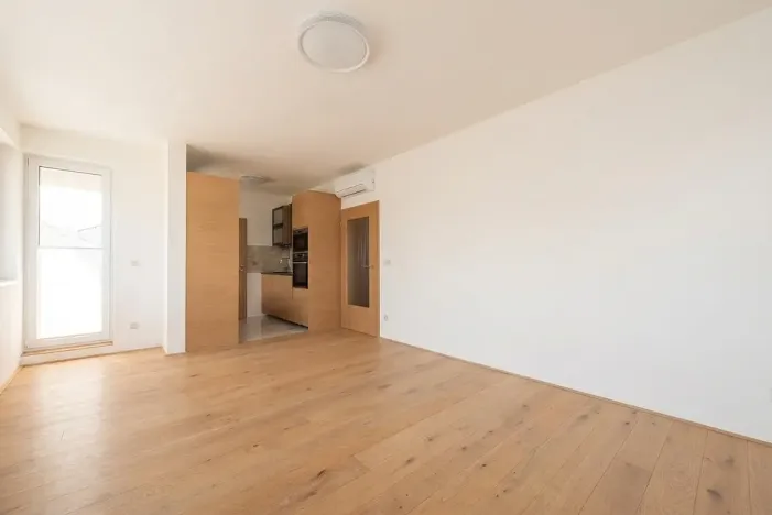 Prodej bytu 2+kk, Praha - Michle, V dolině, 51 m2