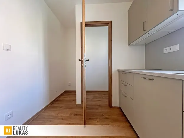 Pronájem bytu 3+1, Ostrava, Karla Svobody, 87 m2
