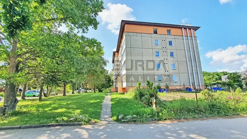 Prodej bytu 3+1, Měšice, 68 m2