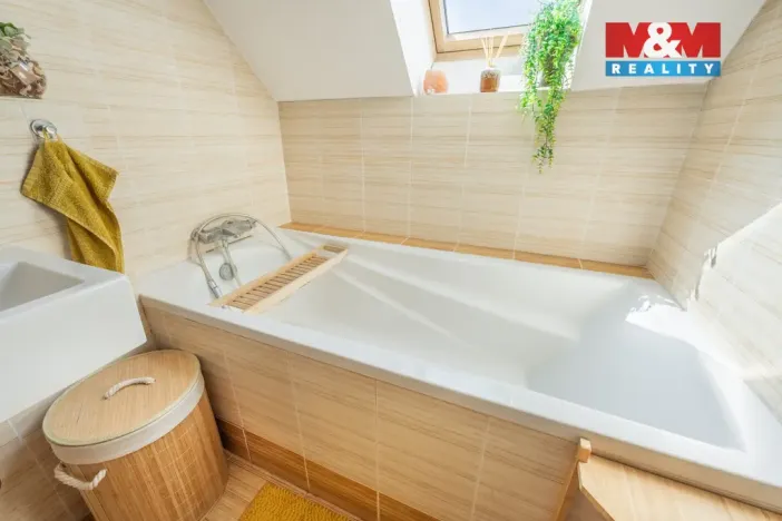Prodej rodinného domu, Líbeznice, Nedvědova, 126 m2