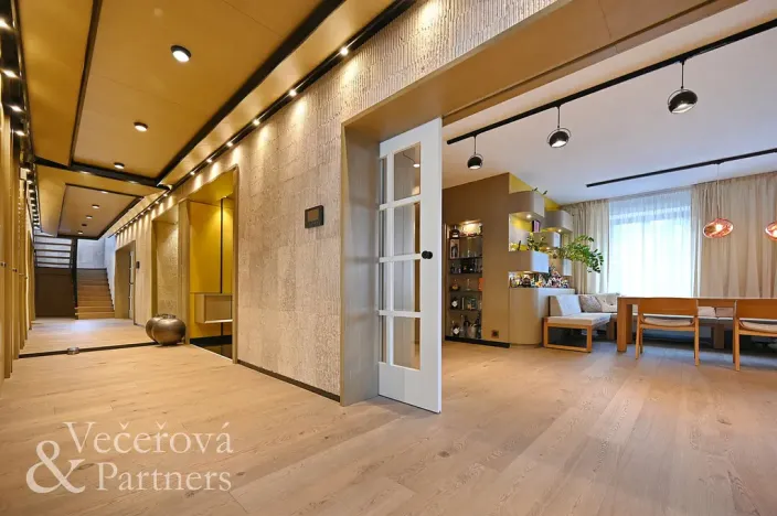 Prodej rodinného domu, Popovičky, Za Stodolou, 310 m2