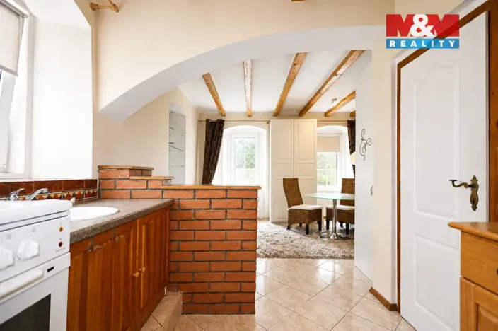 Prodej činžovního domu, Karlovy Vary - Doubí, Studentská, 260 m2
