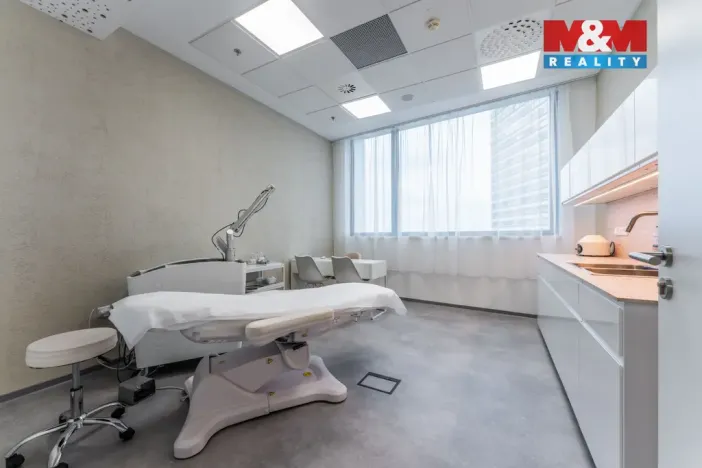 Pronájem obchodního prostoru, Praha - Michle, Jihlavská, 30 m2