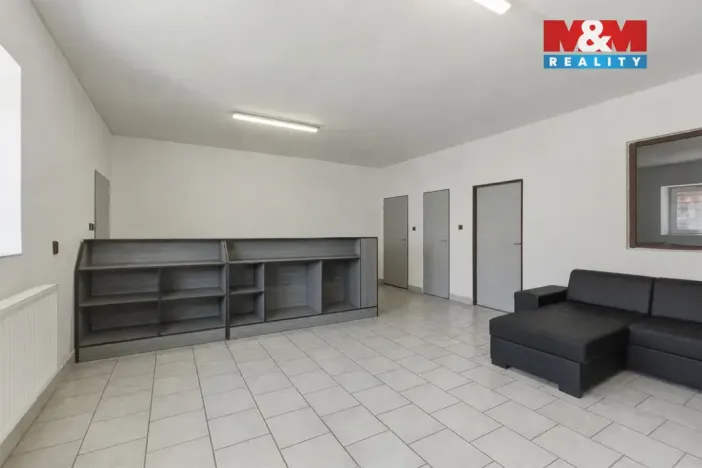 Prodej obchodního prostoru, Veltěže, 178 m2