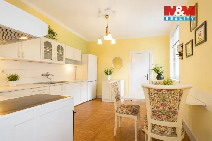 Prodej rodinného domu, Karlovy Vary - Doubí, Studentská, 260 m2
