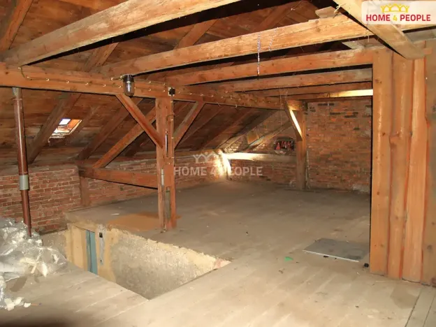 Prodej činžovního domu, Mariánské Lázně, Ke Kostelu, 750 m2