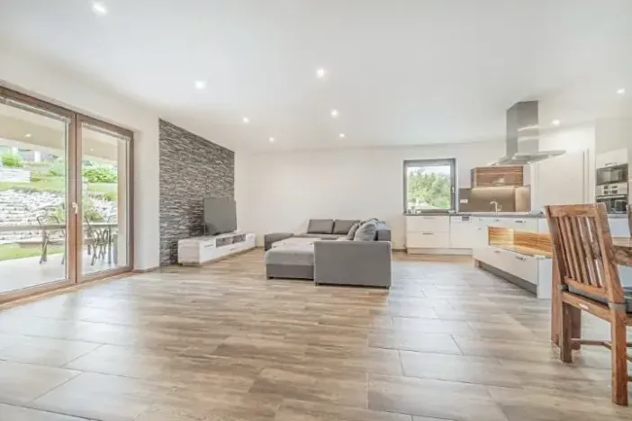 Prodej rodinného domu, Cvrčovice, Školní, 158 m2