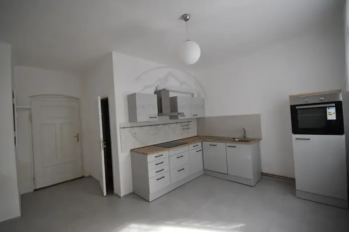 Pronájem bytu 2+1, Jeseník, Rejvízská, 48 m2