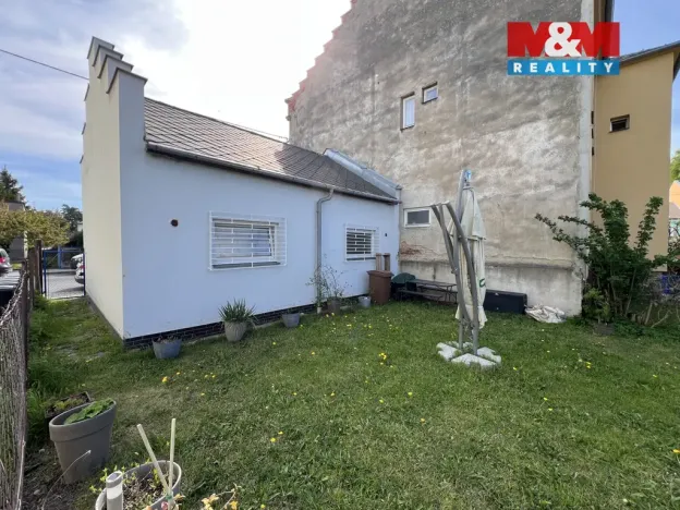 Prodej garáže, Krnov, Svatováclavská, 50 m2