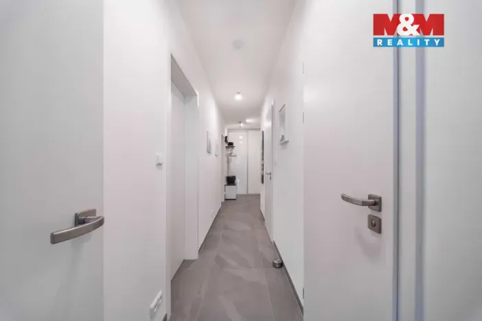 Prodej bytu 3+kk, Rokycany - Borek, Pražská, 72 m2