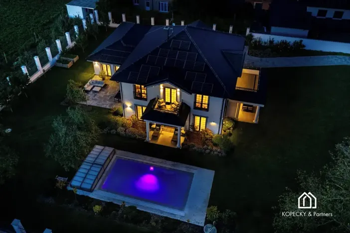 Prodej rodinného domu, Přezletice, Čakovická, 405 m2