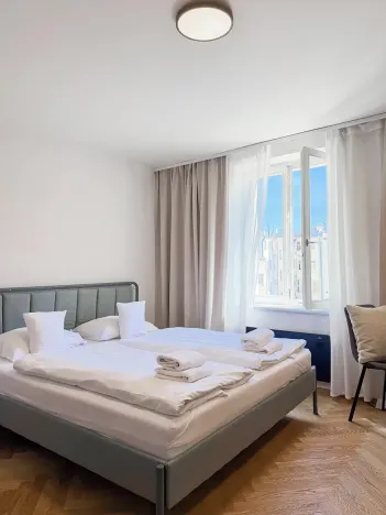 Pronájem bytu 1+1, Praha - Vinohrady, Sázavská, 28 m2