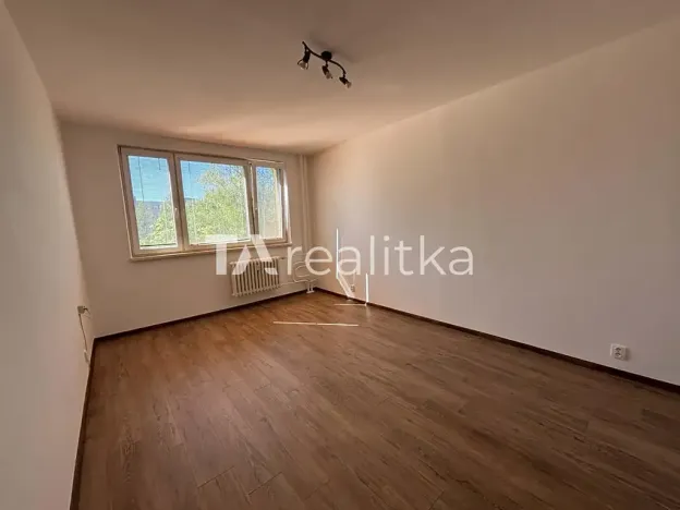 Pronájem bytu 2+kk, Karviná, Slovenská, 37 m2