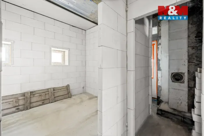 Prodej rodinného domu, Chyňava, Malá Strana, 475 m2