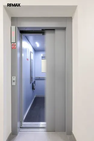 Pronájem bytu 2+kk, Plzeň, Pecháčkova, 47 m2