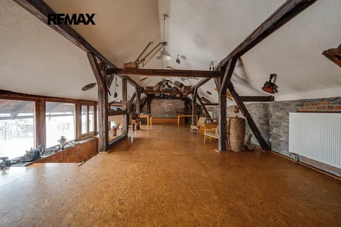Prodej ubytování, Lipová-lázně, 703 m2