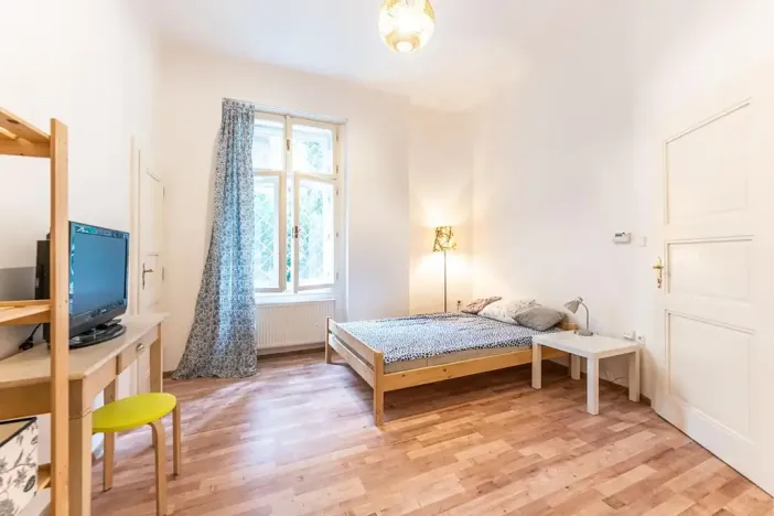 Pronájem bytu 2+kk, Praha - Karlín, U invalidovny, 45 m2
