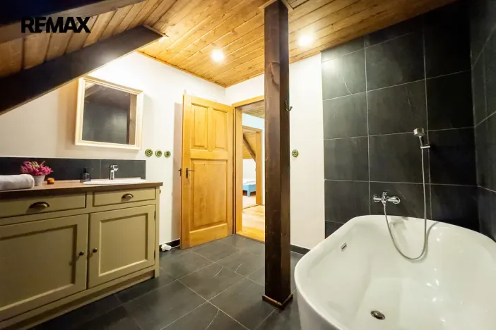 Prodej rodinného domu, Horní Maršov, Pod Černým vrchem, 212 m2