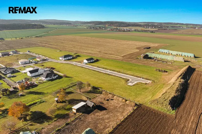 Prodej pozemku, Stolany, 1205 m2