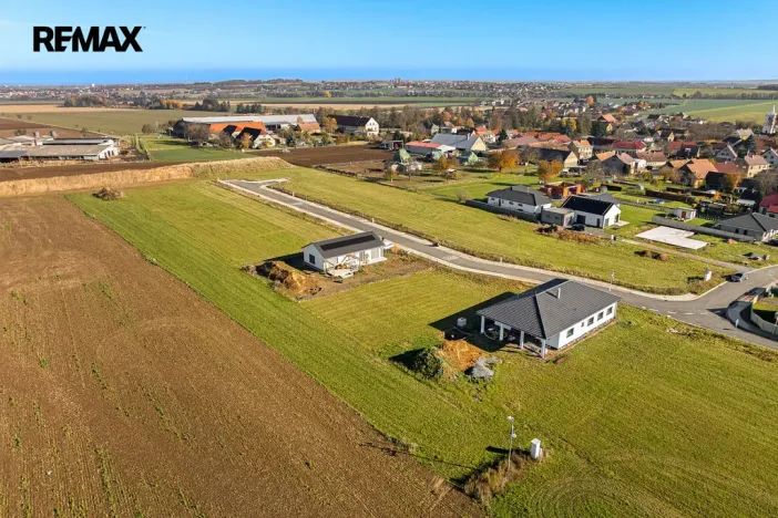 Prodej pozemku, Stolany, 1205 m2