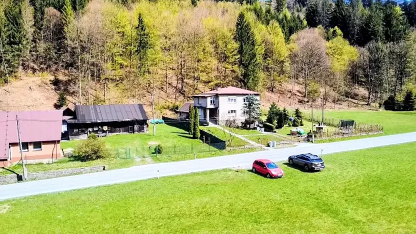 Prodej rodinného domu, Krásná, 200 m2