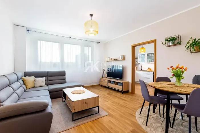 Prodej bytu 3+1, Ostrava, náměstí Václava Vacka, 77 m2