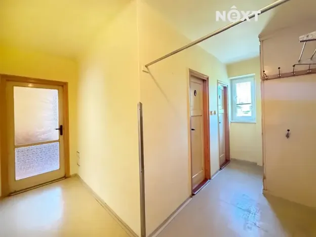 Prodej bytu 2+1, Poniklá, 59 m2