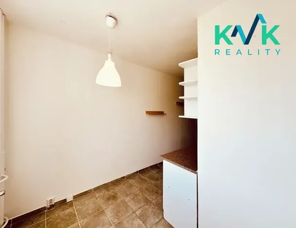 Prodej bytu 2+1, Ostrov, Družební, 66 m2