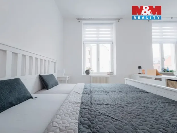 Pronájem bytu 1+kk, Jablonec nad Nisou, Máchova, 38 m2