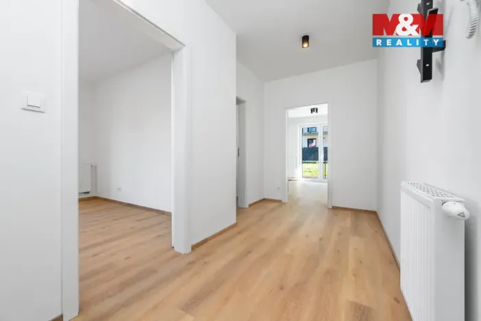 Pronájem bytu 2+kk, Dobřany, 55 m2