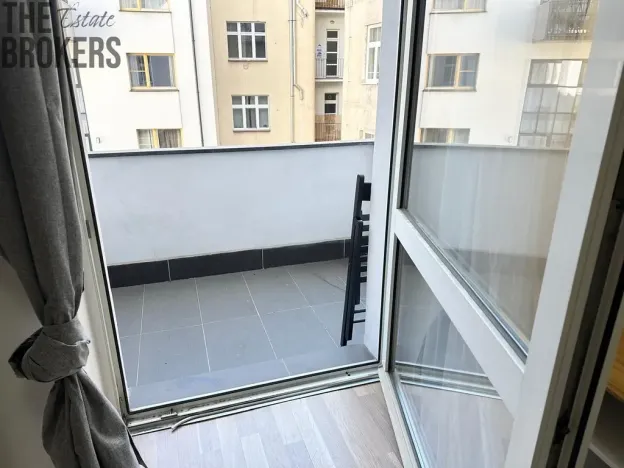 Pronájem bytu 2+kk, Praha - Košíře, Plzeňská, 36 m2