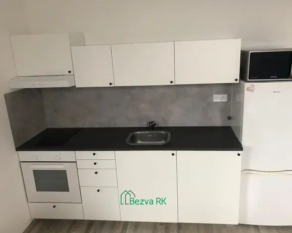 Pronájem bytu 1+kk, Hýskov, Kladenská, 33 m2