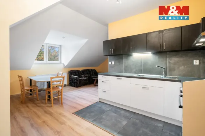 Prodej rodinného domu, Teplice - Trnovany, Emilie Dvořákové, 360 m2