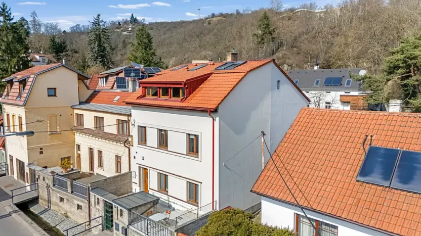 Prodej komerční nemovitosti, Praha, V Podbabě, 90 m2