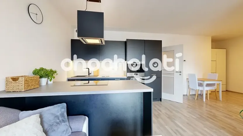 Pronájem bytu 2+kk, Pardubice, U Sportovní školy, 85 m2