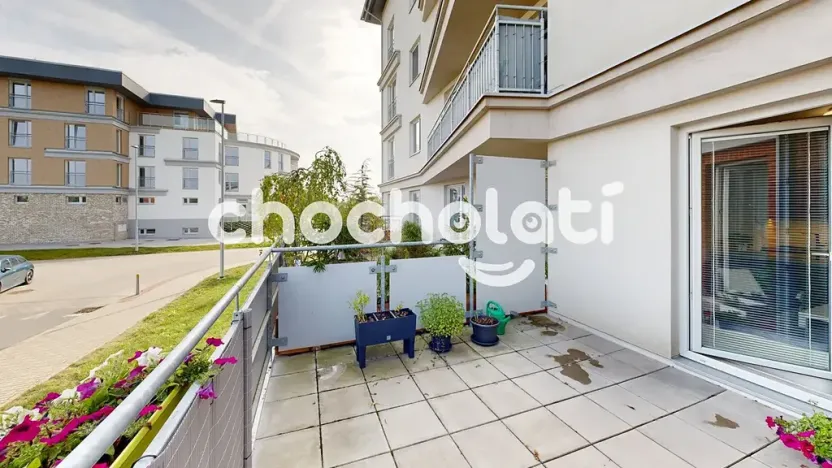 Pronájem bytu 2+kk, Pardubice, U Sportovní školy, 85 m2
